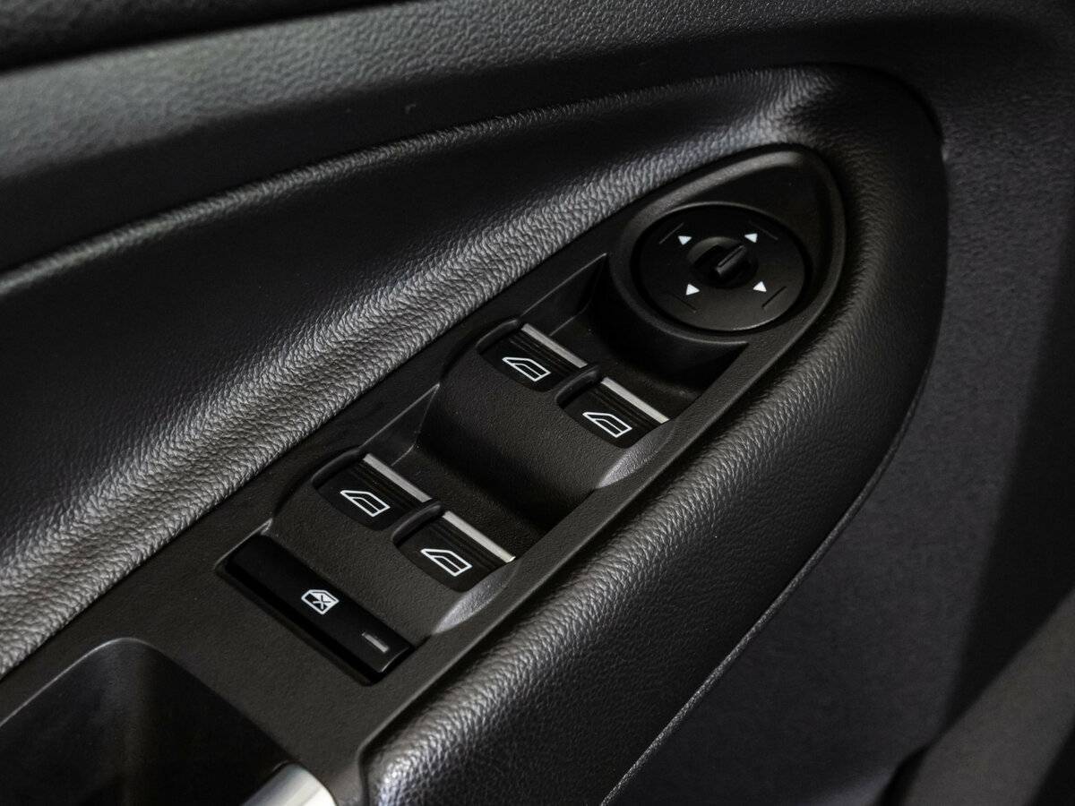 Ford Kuga с пробегом — 2017 год. Фото: #13