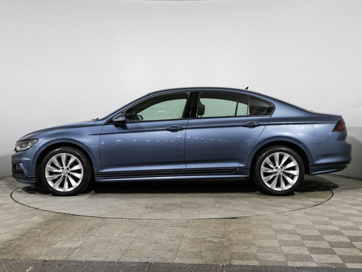 Volkswagen Passat с пробегом — 2017 год. Фото: #7
