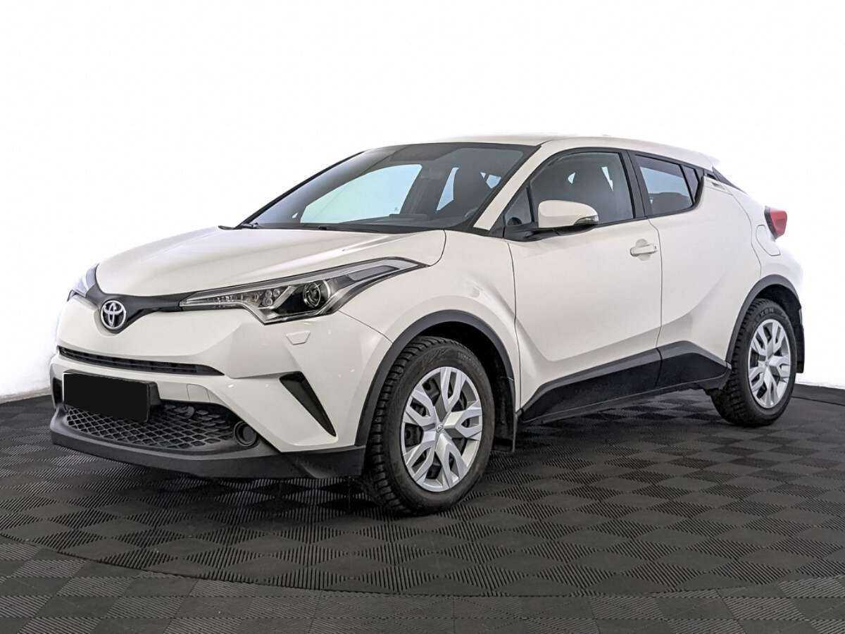 Toyota C-HR с пробегом — 2019 год. Фото: #0