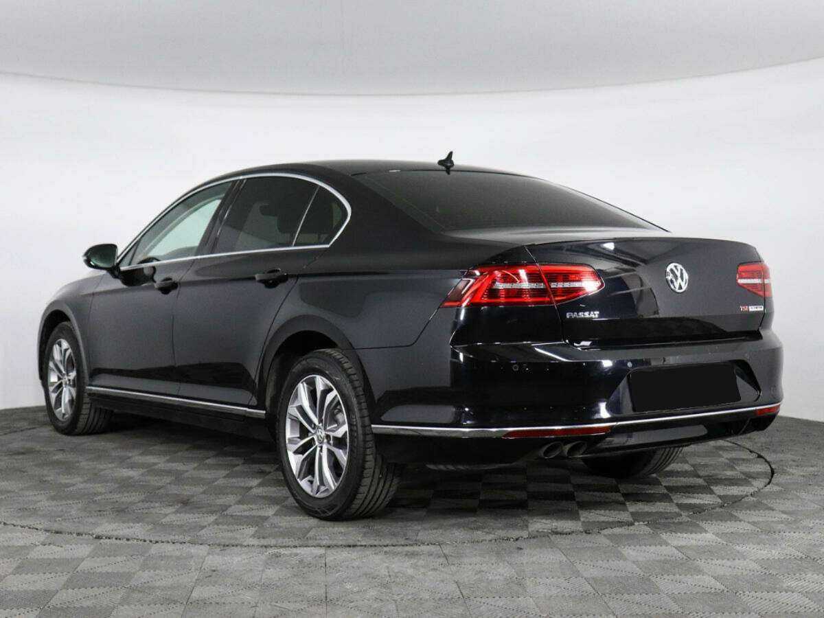 Volkswagen Passat с пробегом — 2016 год. Фото: #5