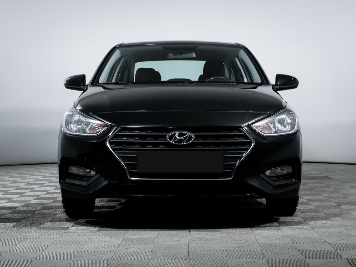 Hyundai Solaris с пробегом — 2018 год. Фото: #1