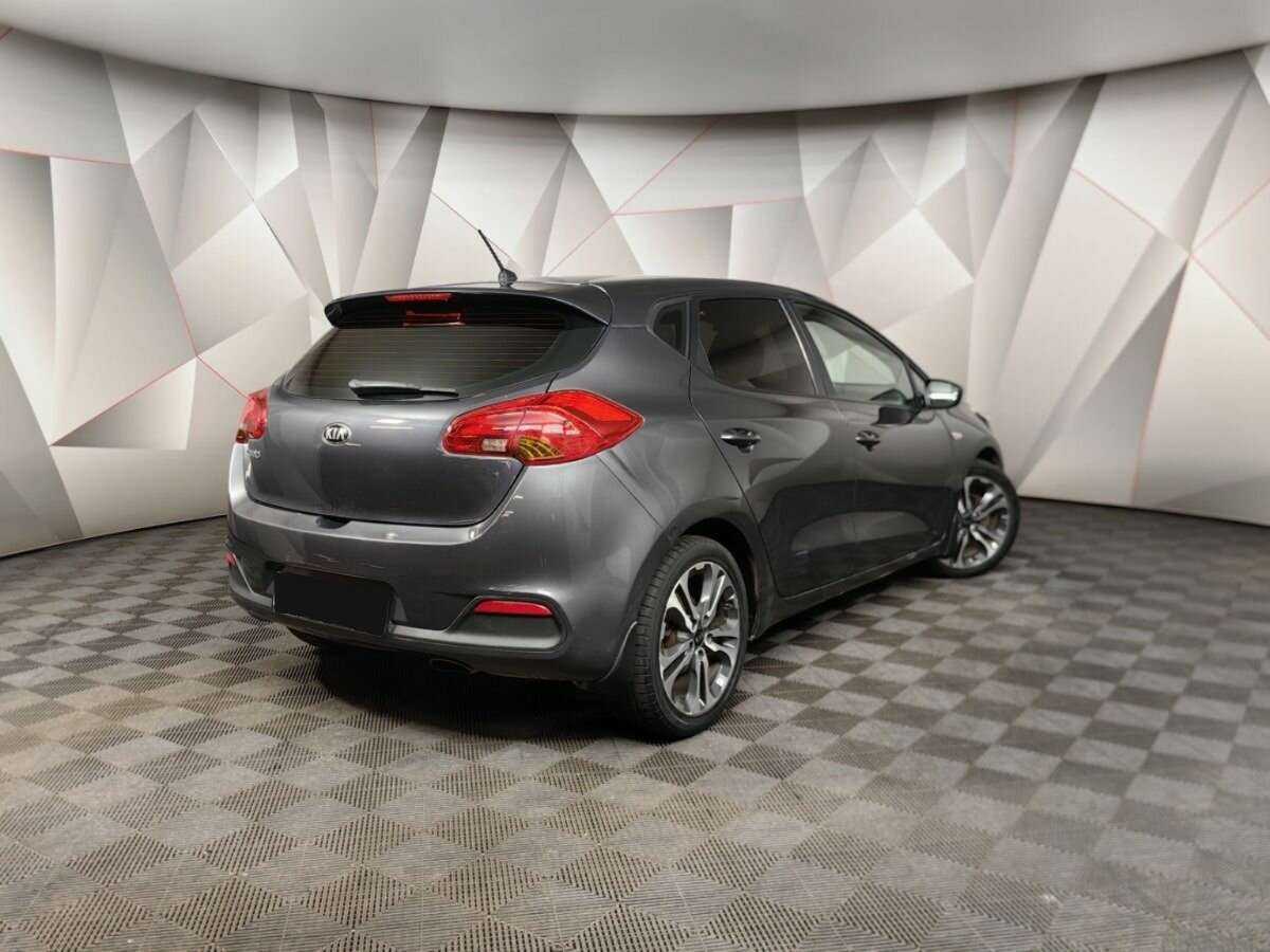 Kia Ceed с пробегом — 2014 год. Фото: #1