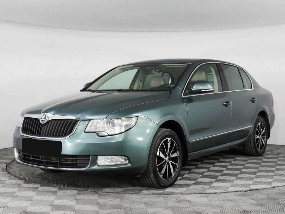 Skoda Superb с пробегом — 2012 год. Посмотреть фото