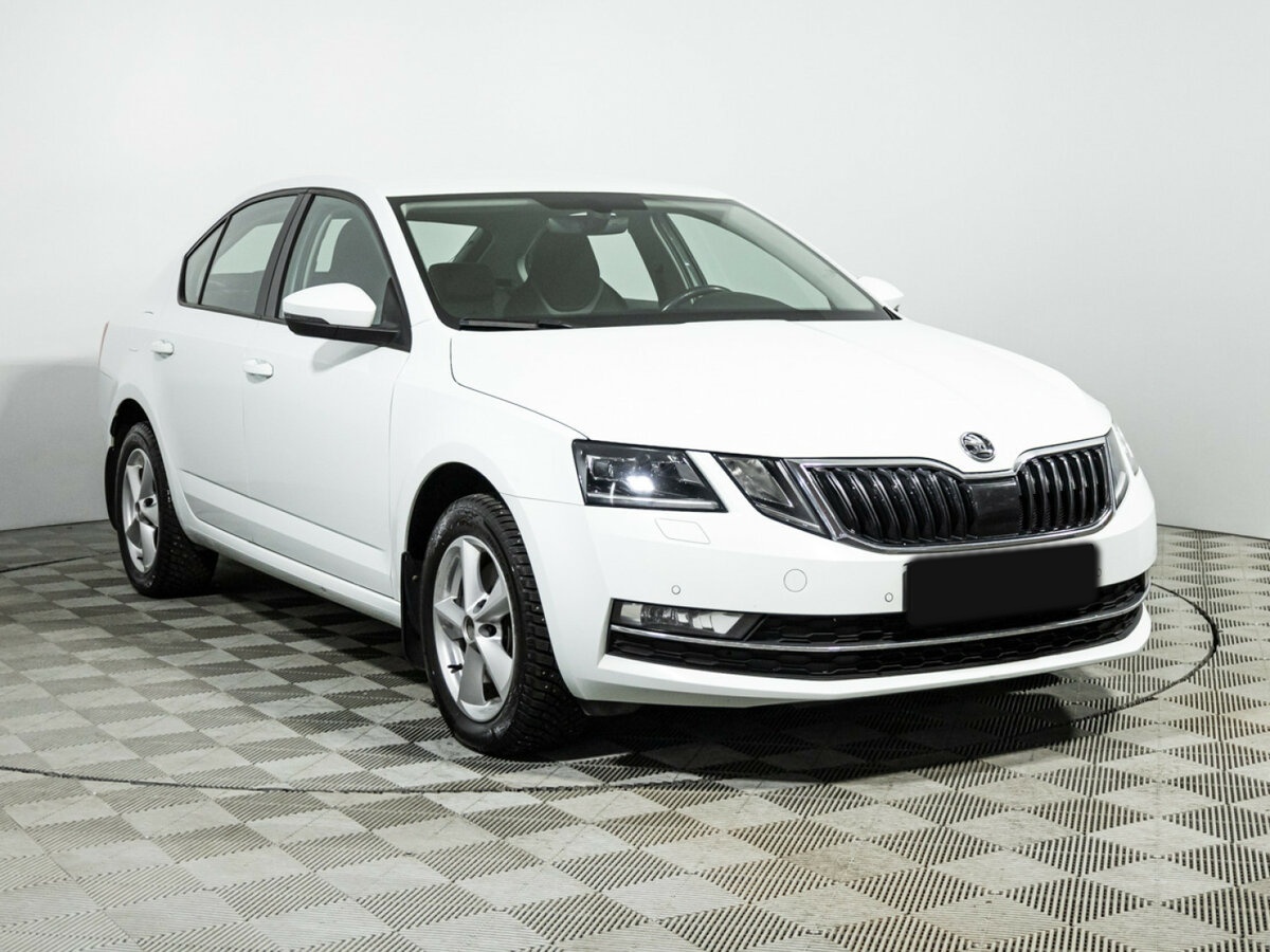 Skoda Octavia с пробегом — 2017 год. Фото: #2