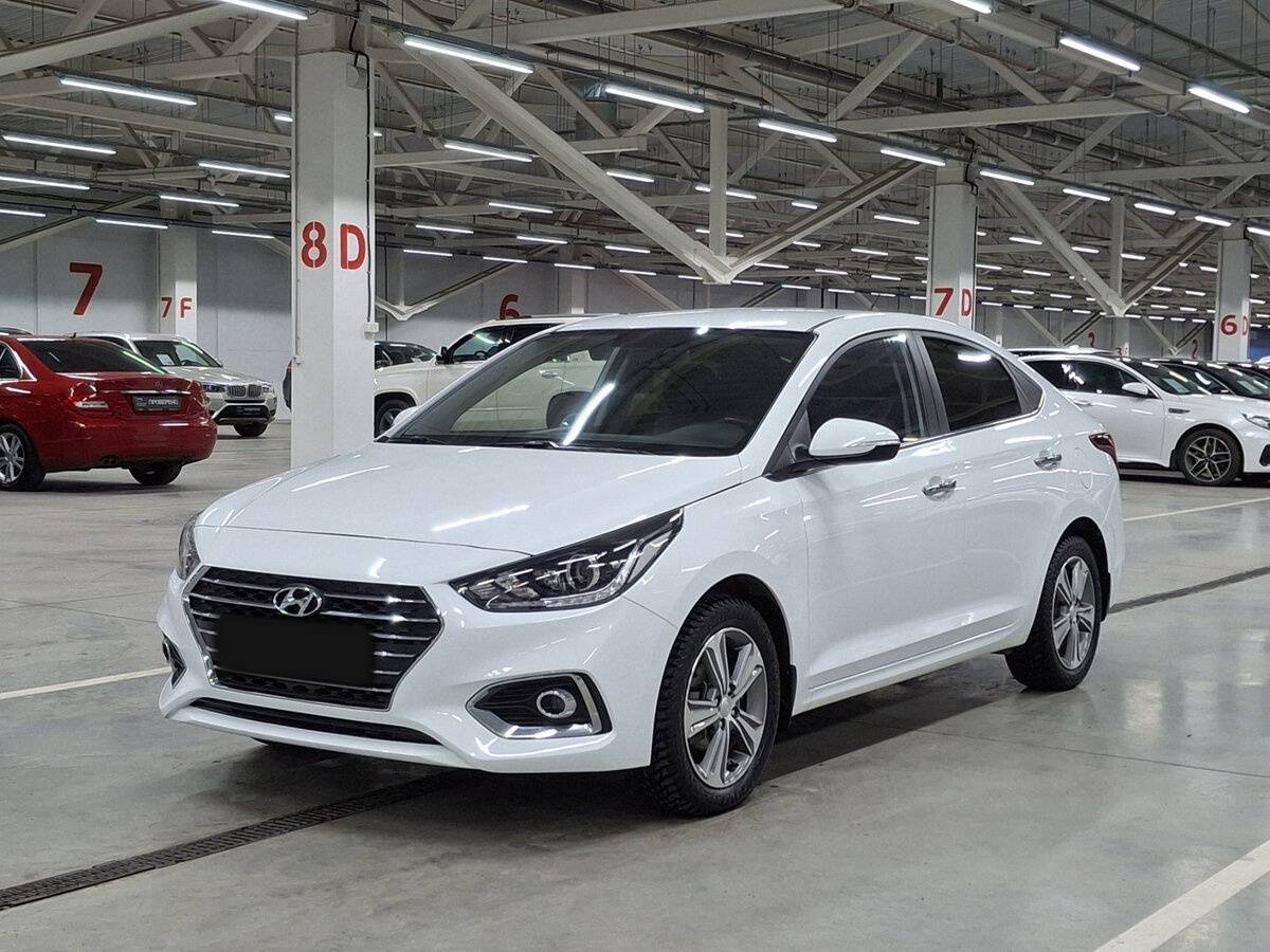 Hyundai Solaris с пробегом — 2017 год. Посмотреть фото