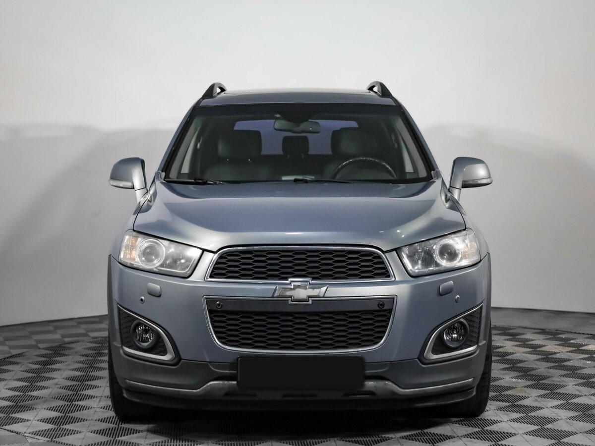 Chevrolet Captiva с пробегом — 2013 год. Фото: #1