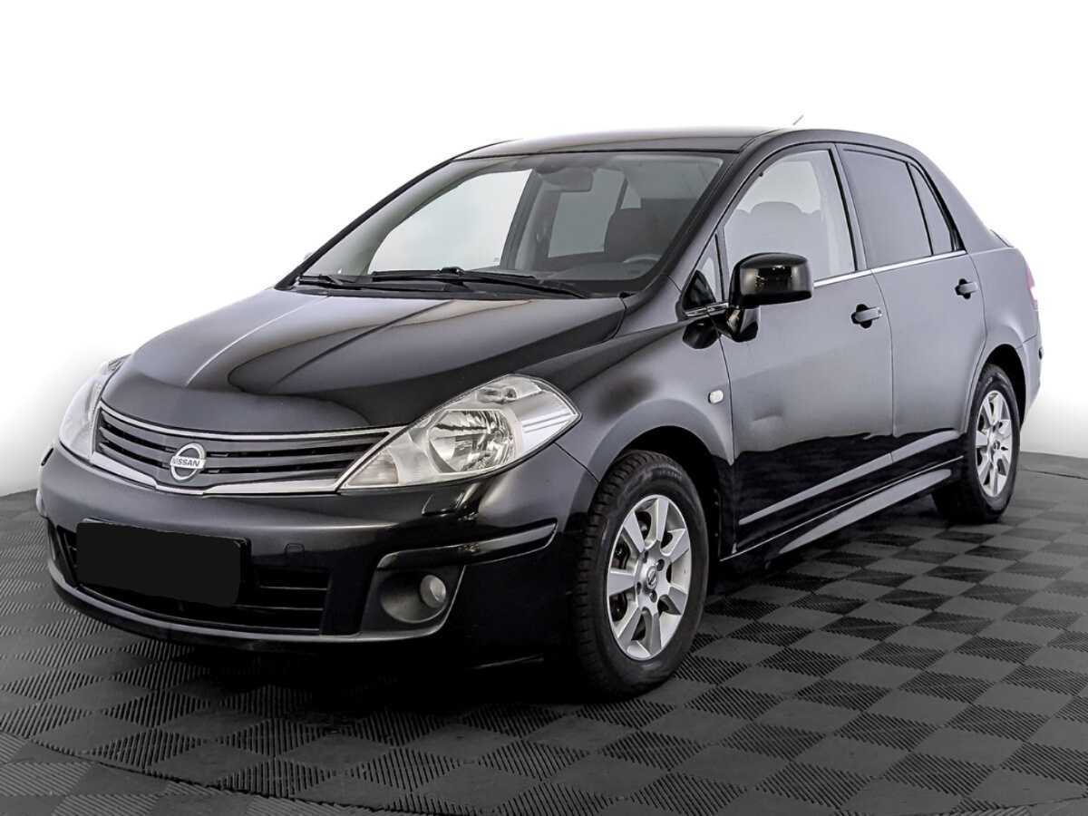 Nissan Tiida с пробегом — 2013 год. Фото: #0