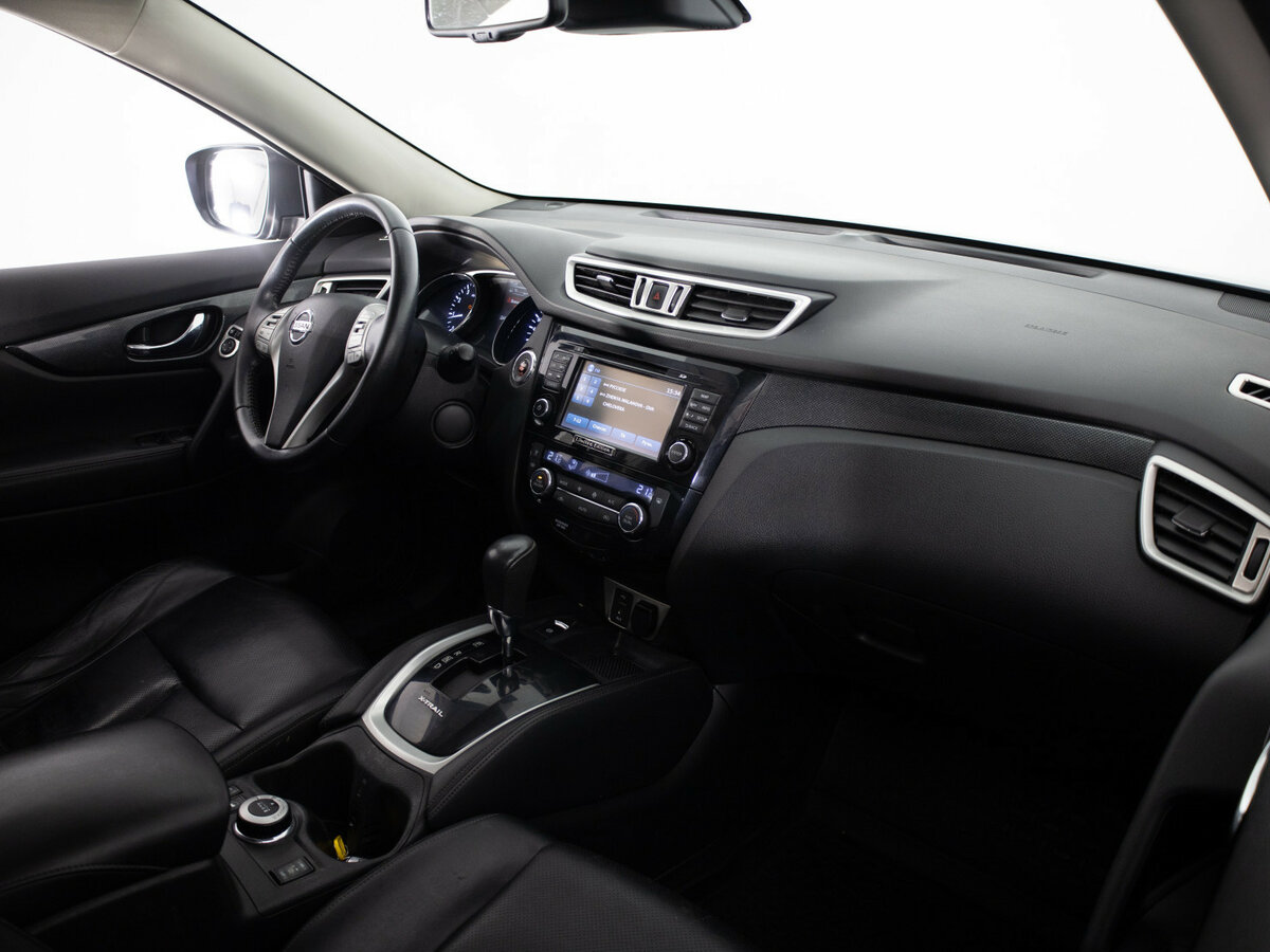 Nissan X-Trail с пробегом — 2015 год. Фото: #8