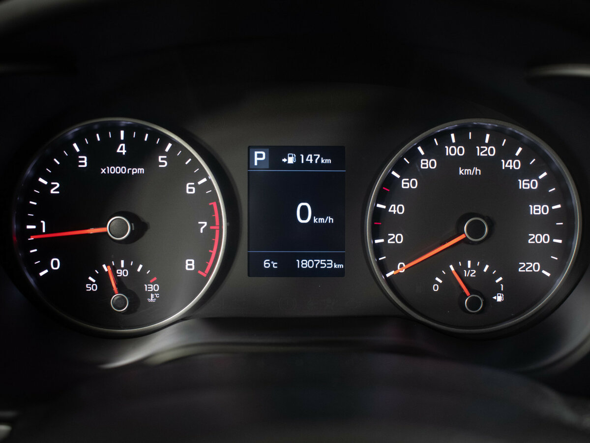 Kia Rio с пробегом — 2020 год. Фото: #9