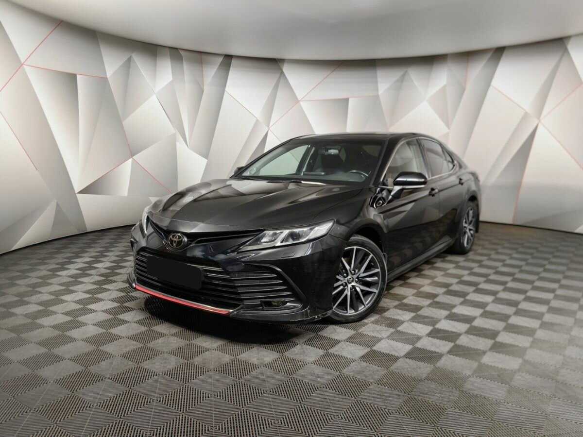 Toyota Camry с пробегом — 2021 год. Посмотреть фото