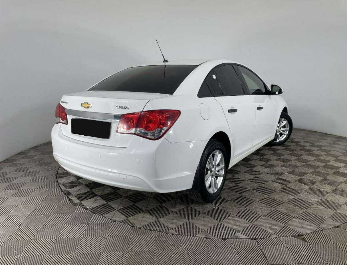 Chevrolet Cruze с пробегом — 2014 год. Фото: #5