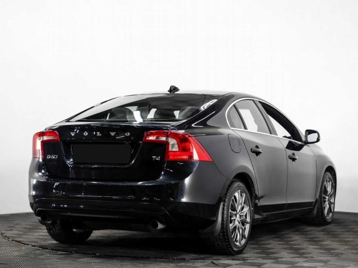 Volvo S60 с пробегом — 2013 год. Фото: #3