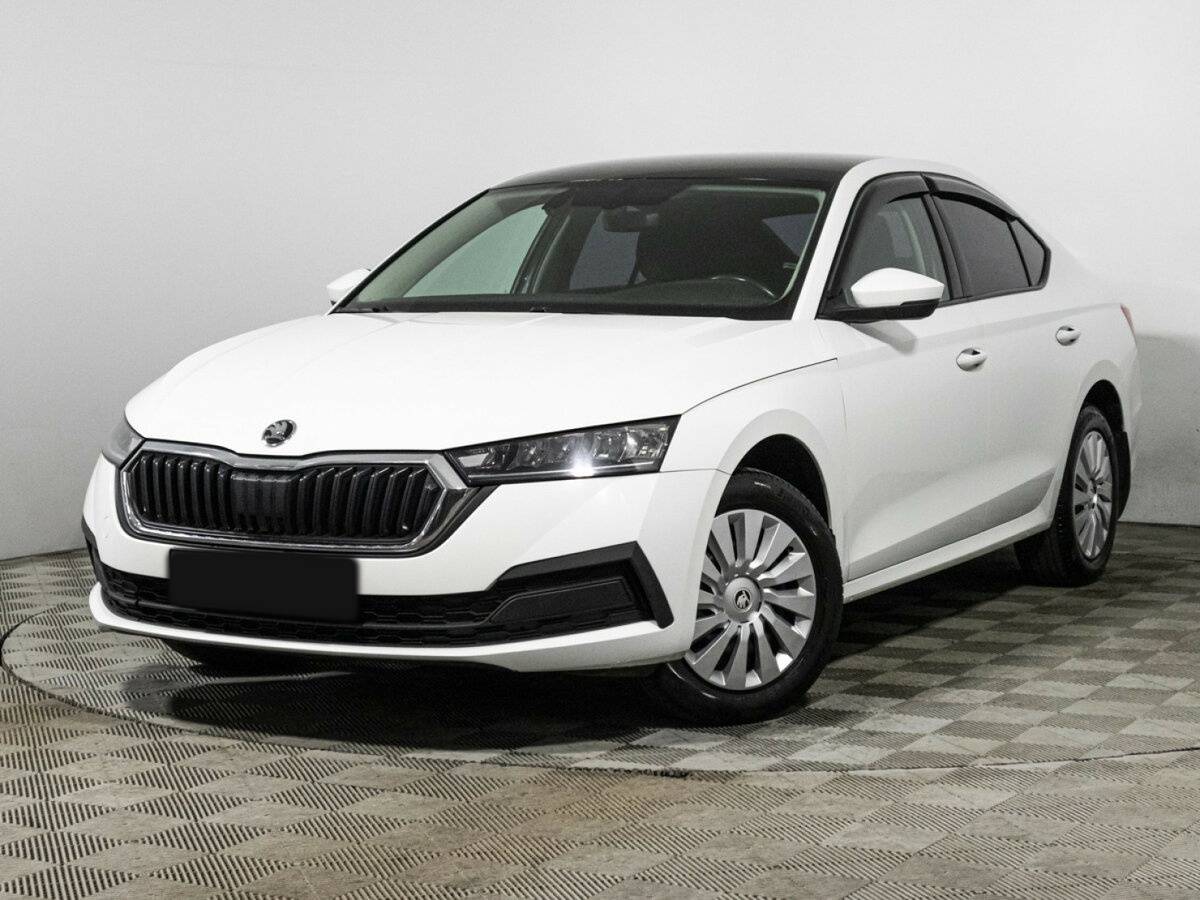 Skoda Octavia с пробегом — 2021 год. Посмотреть фото