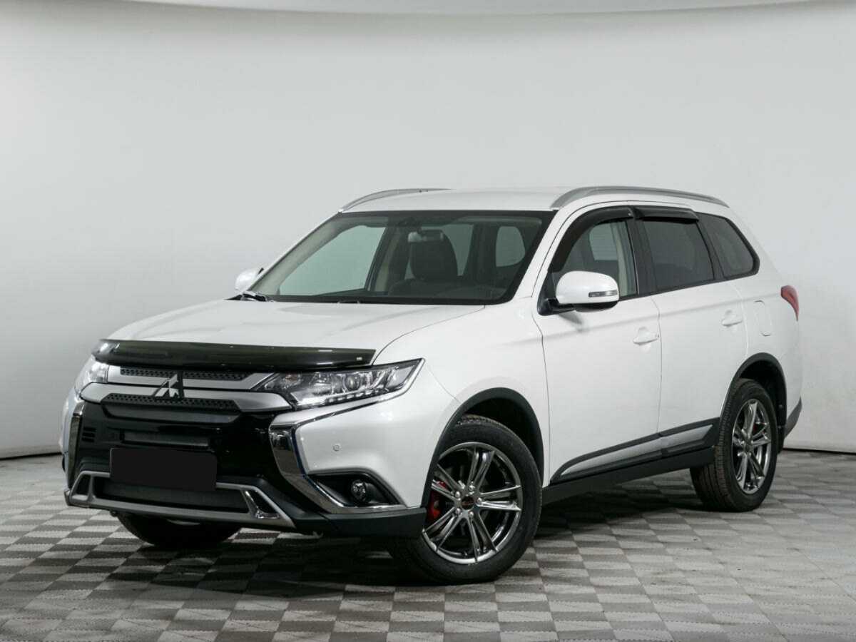 Mitsubishi Outlander с пробегом — 2019 год. Посмотреть фото