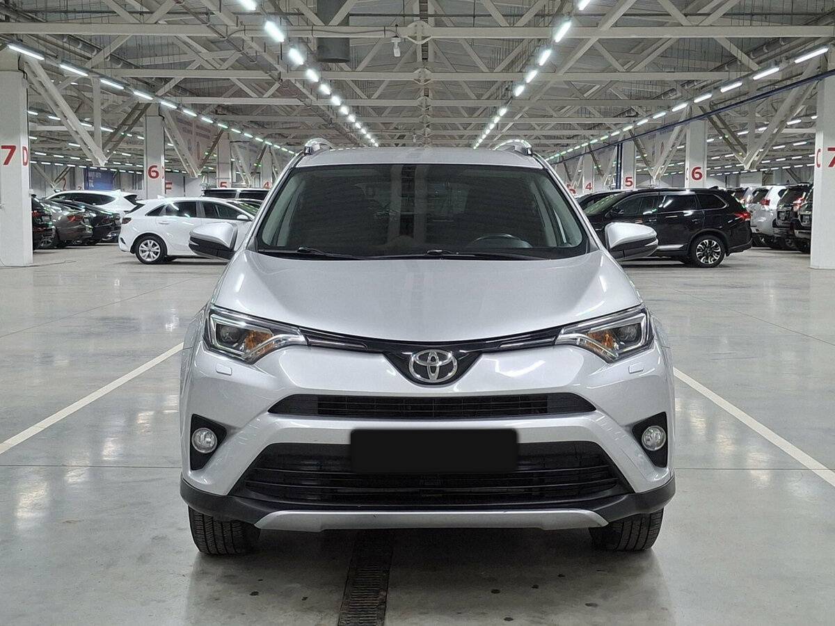 Toyota RAV4 с пробегом — 2019 год. Фото: #1
