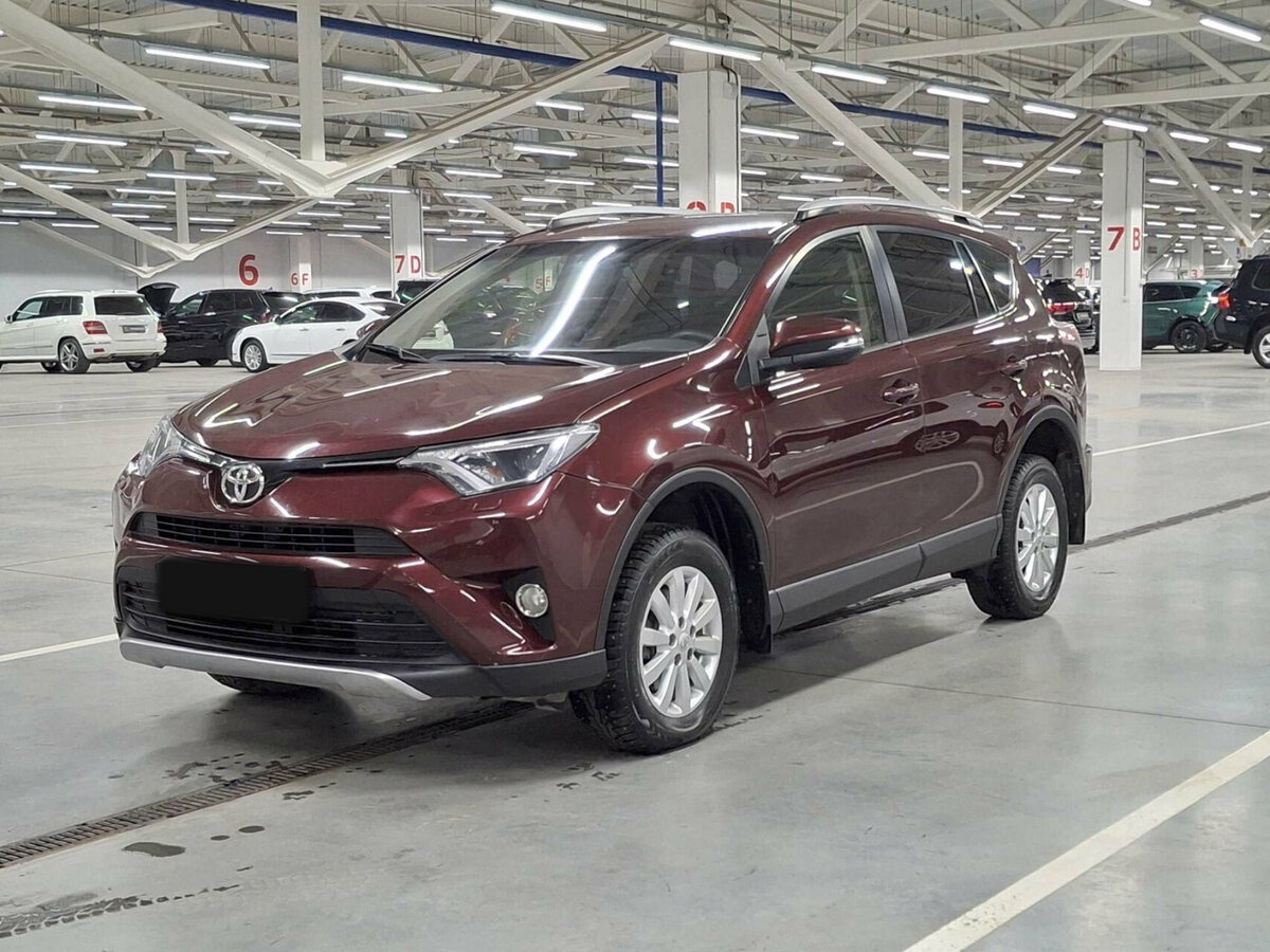 Toyota RAV4 с пробегом — 2016 год. Посмотреть фото