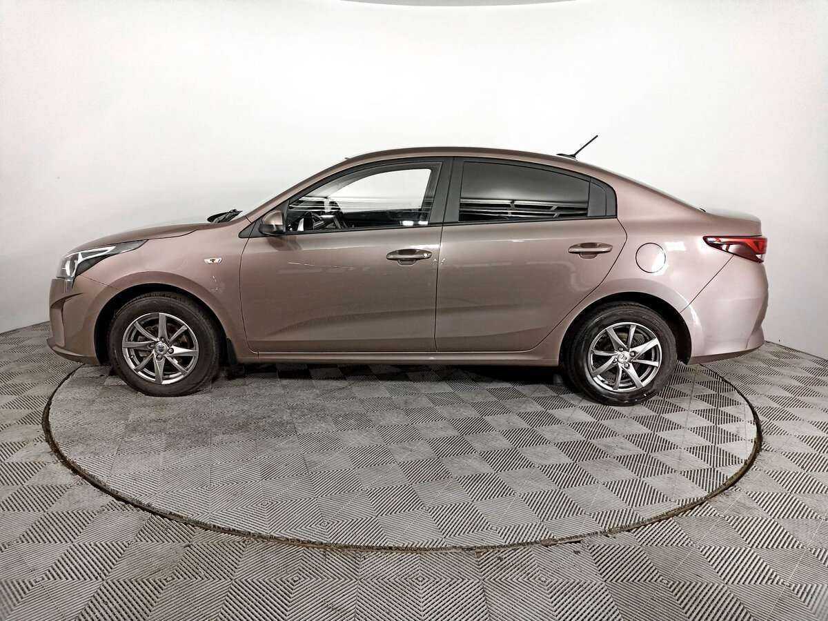 Kia Rio с пробегом — 2021 год. Фото: #7