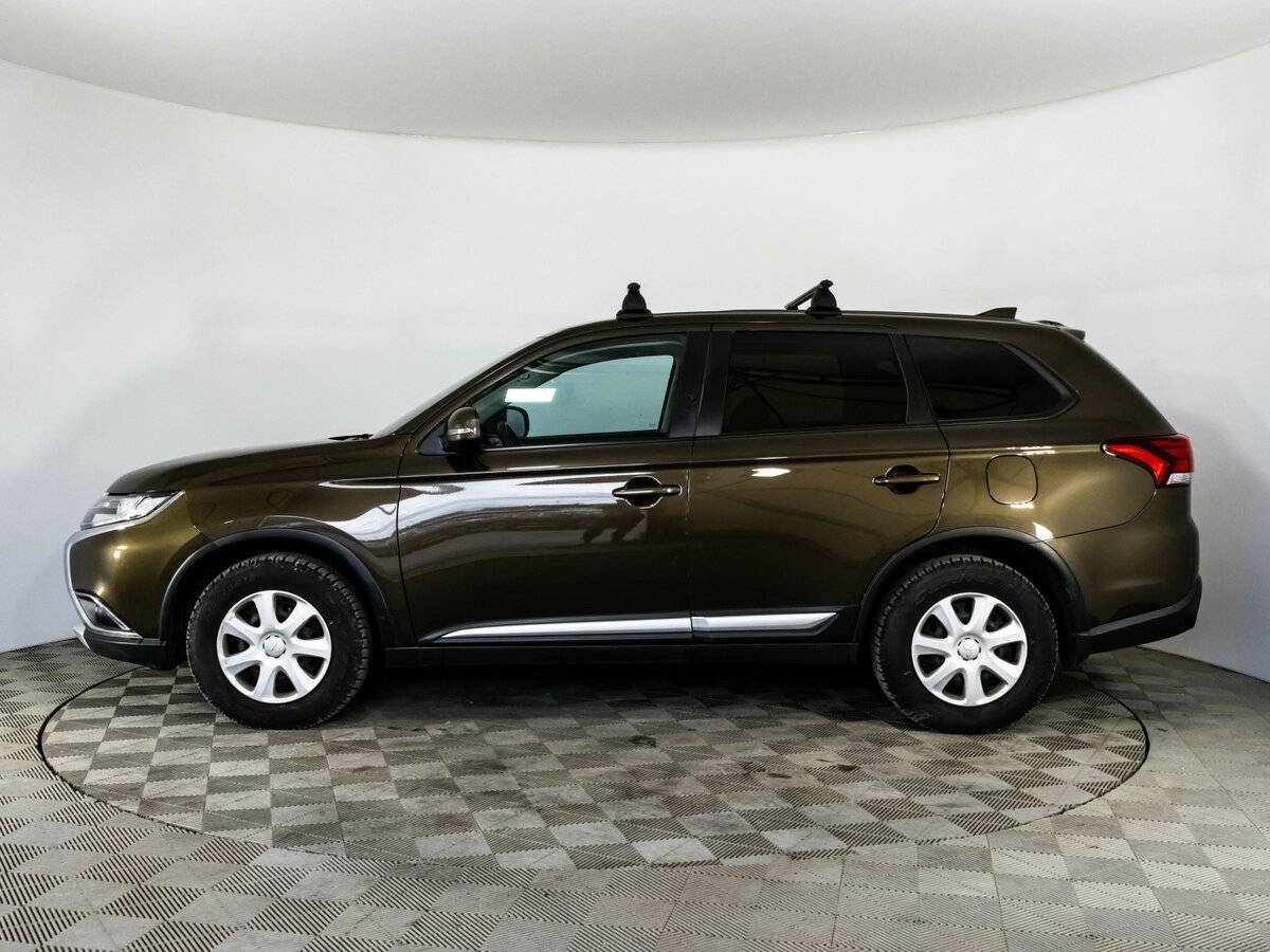 Mitsubishi Outlander с пробегом — 2018 год. Фото: #7
