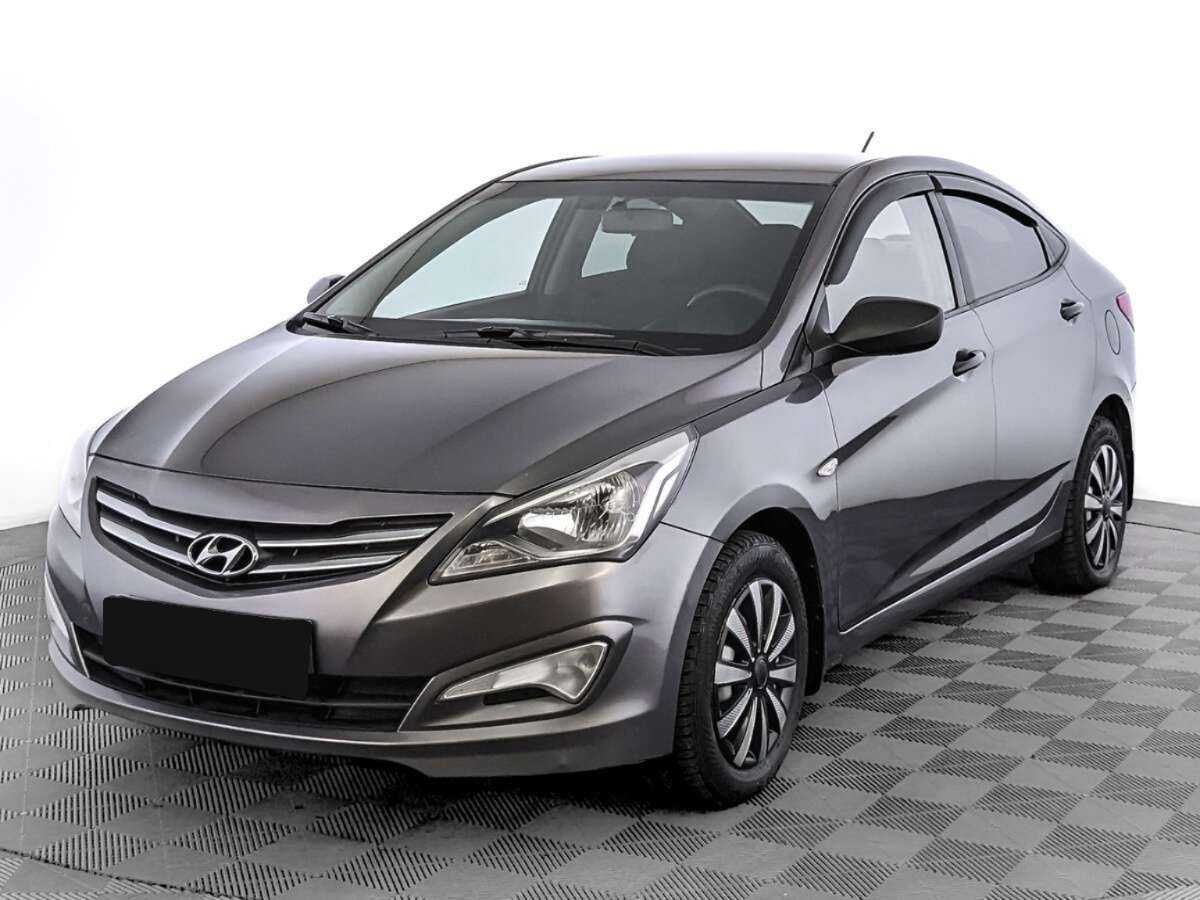 Hyundai Solaris с пробегом — 2015 год. Посмотреть фото