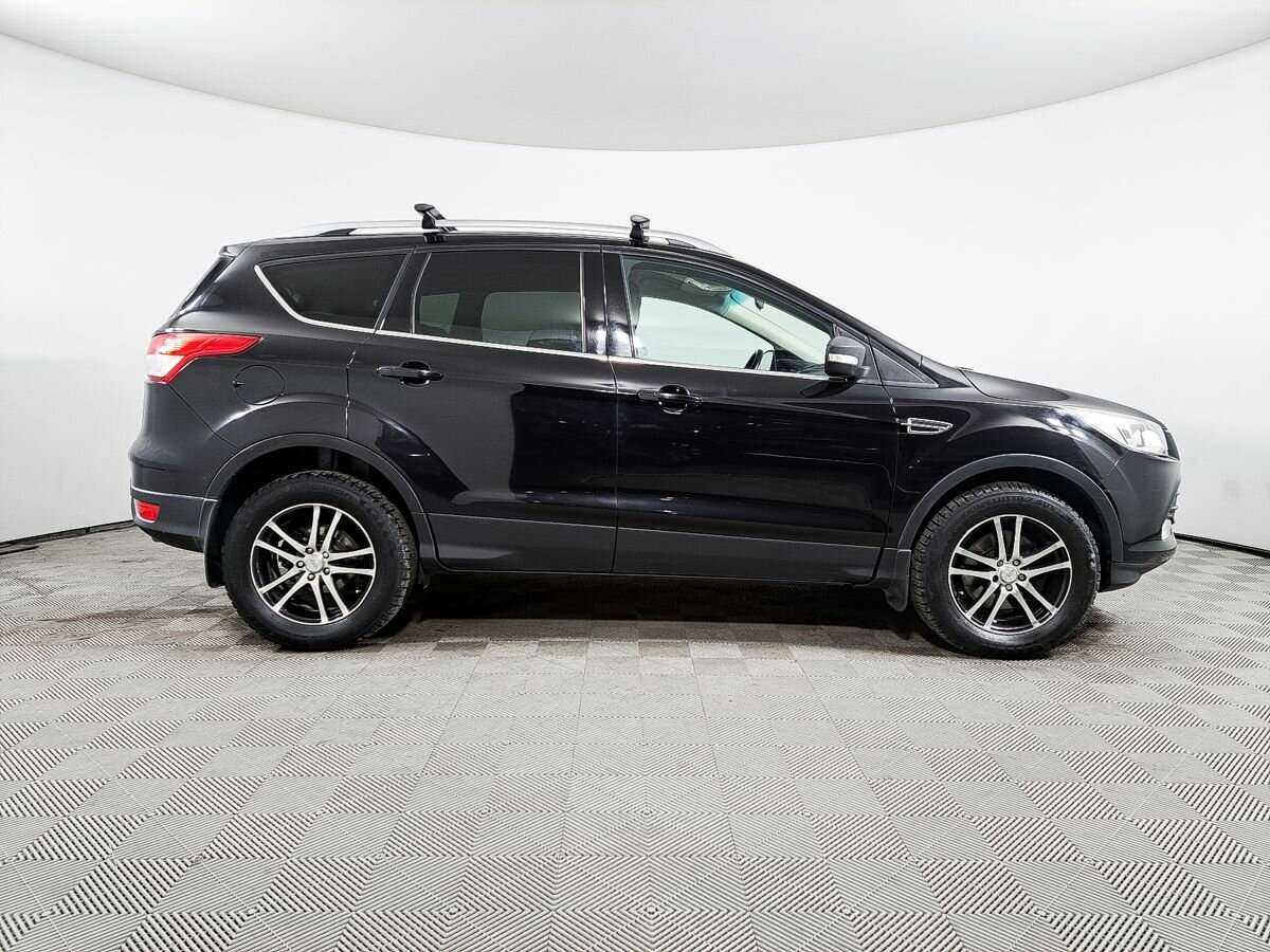 Ford Kuga с пробегом — 2014 год. Фото: #3