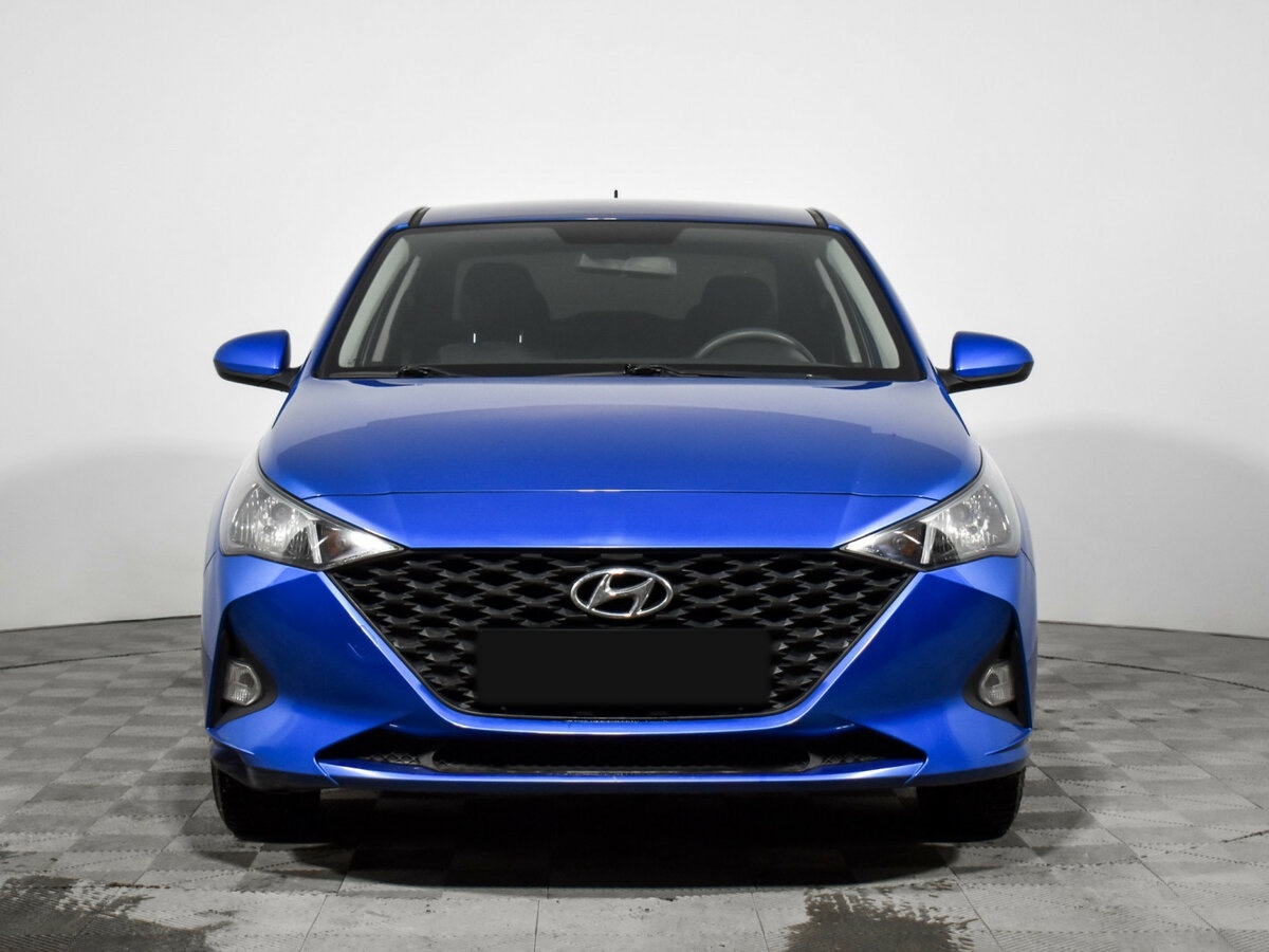 Hyundai Solaris с пробегом — 2020 год. Фото: #1