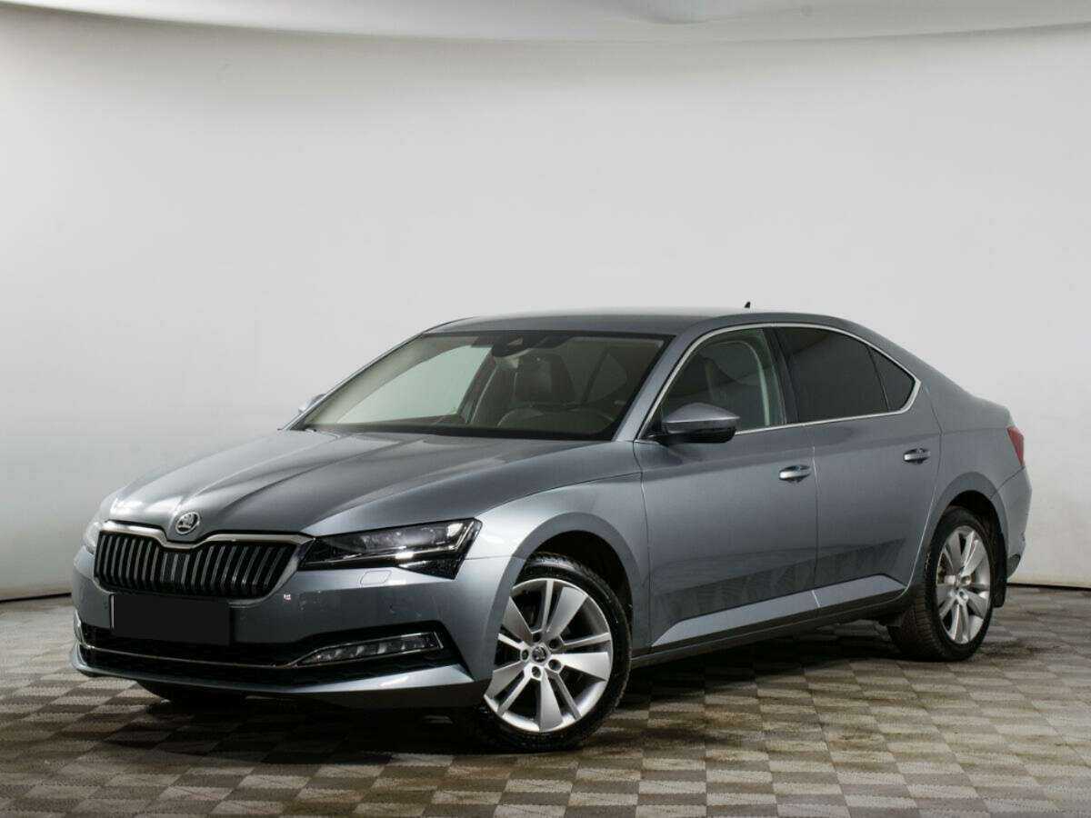 Skoda Superb с пробегом — 2019 год. Фото: #0