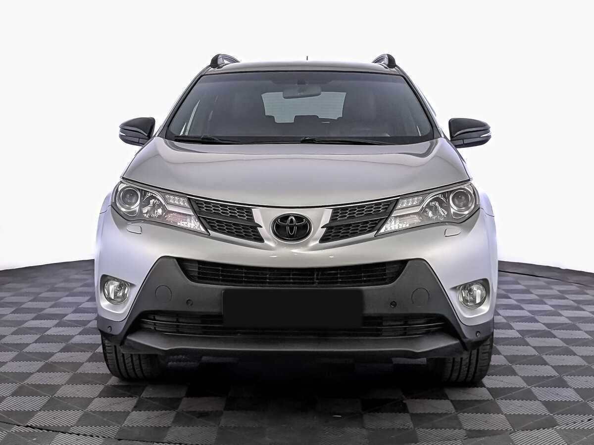 Toyota RAV4 с пробегом — 2014 год. Фото: #1