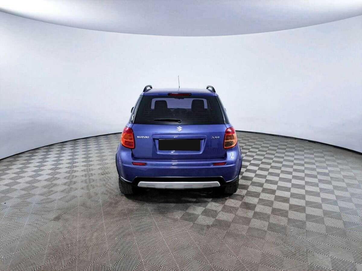 Suzuki SX4 с пробегом — 2012 год. Фото: #5