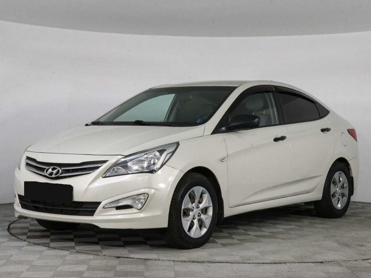 Hyundai Solaris с пробегом — 2015 год. Фото: #0