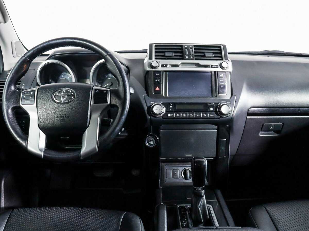 Toyota Land Cruiser Prado с пробегом — 2014 год. Фото: #8
