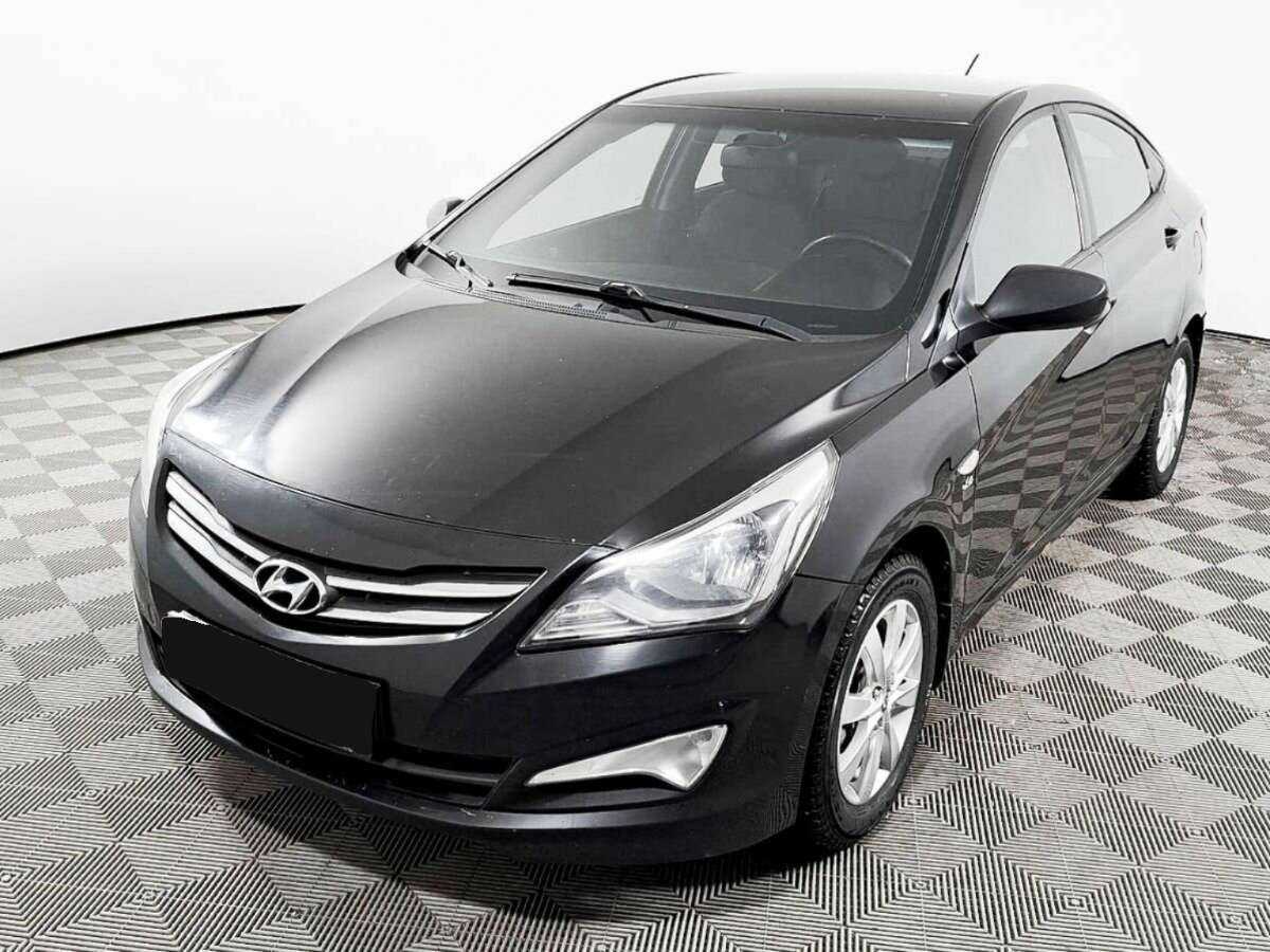 Hyundai Solaris с пробегом — 2015 год. Фото: #0