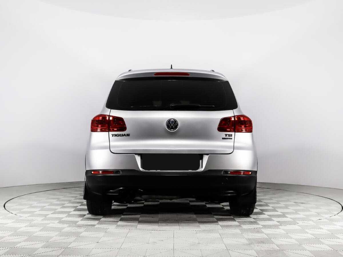 Volkswagen Tiguan с пробегом — 2014 год. Фото: #5