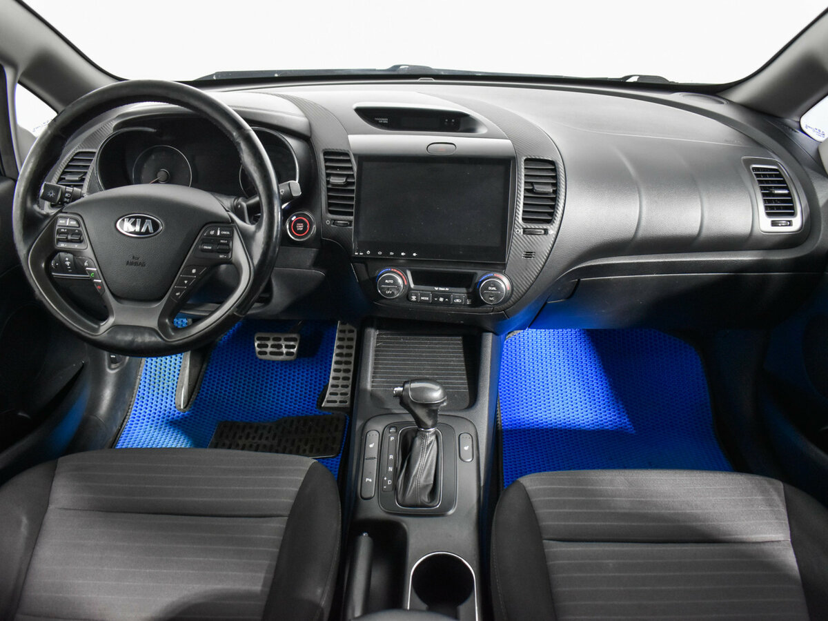 Kia Cerato с пробегом — 2014 год. Фото: #12