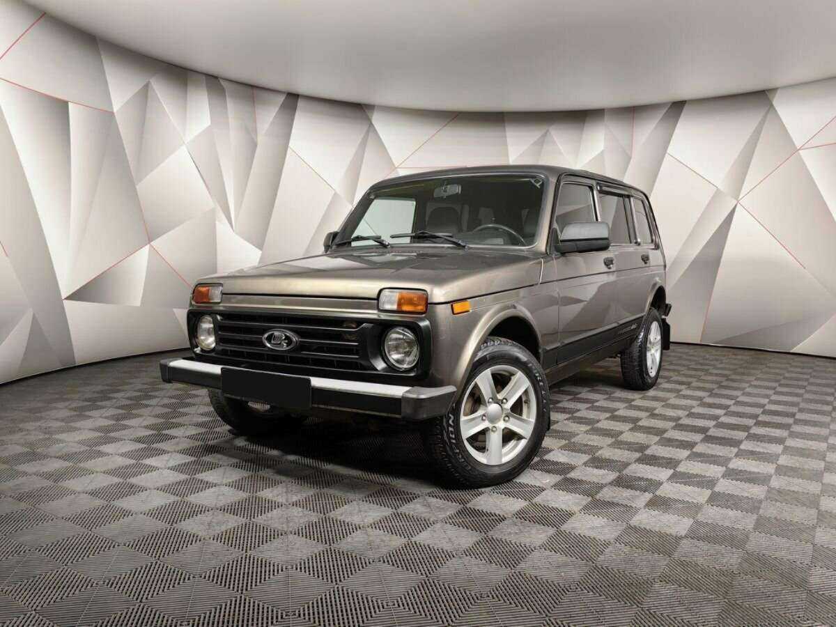 Lada (ВАЗ) 2131 (4x4) с пробегом — 2019 год. Фото: #0
