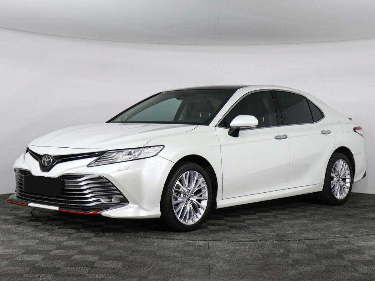 Toyota Camry с пробегом — 2019 год. Фото: #0