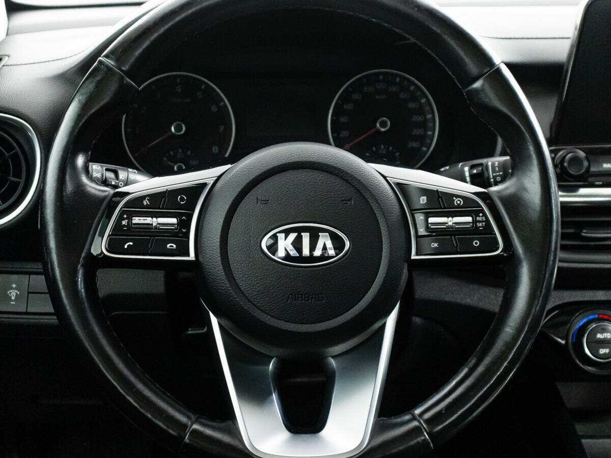 Kia Cerato с пробегом — 2021 год. Фото: #18