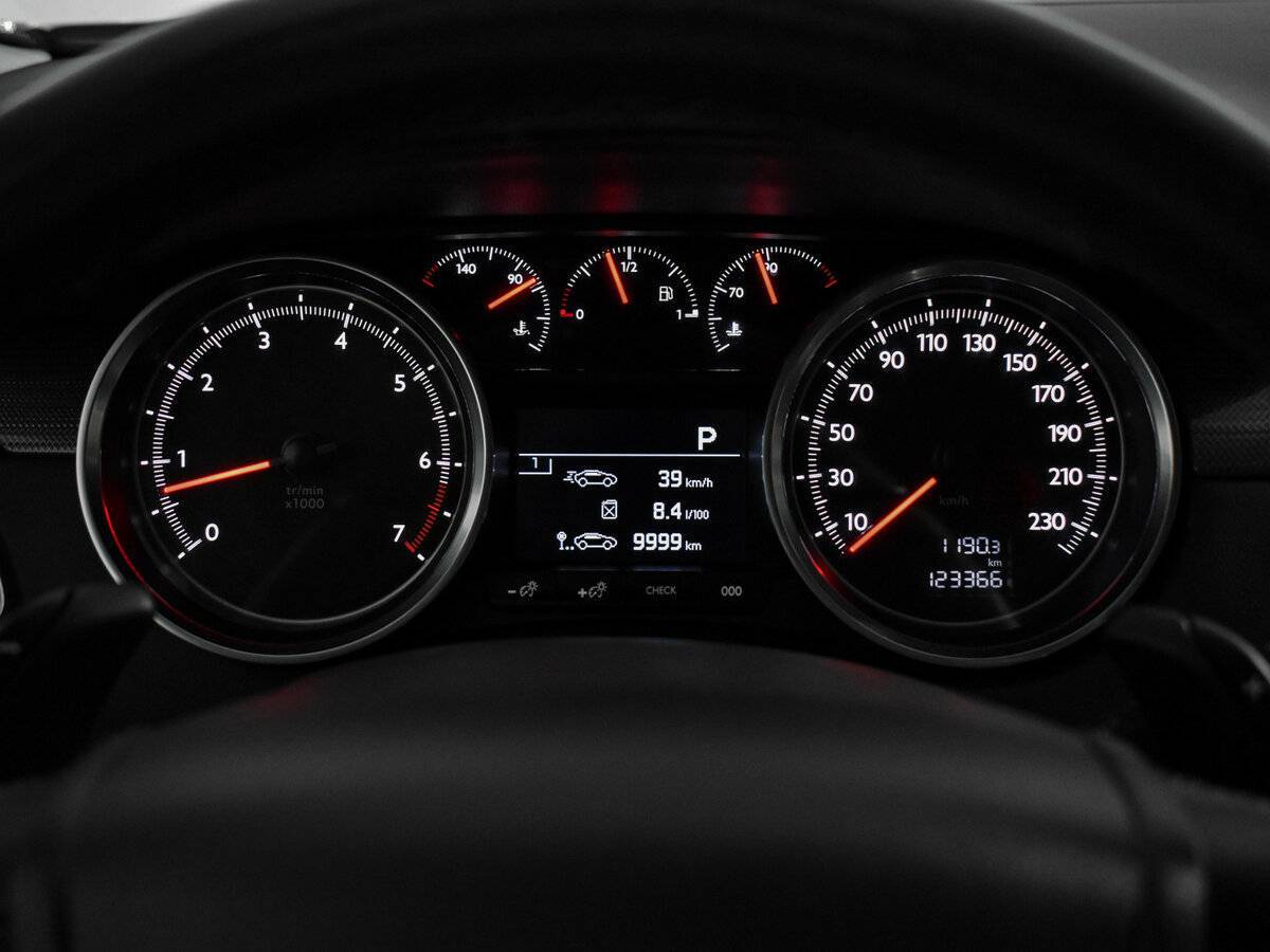Peugeot 508 с пробегом — 2016 год. Фото: #14