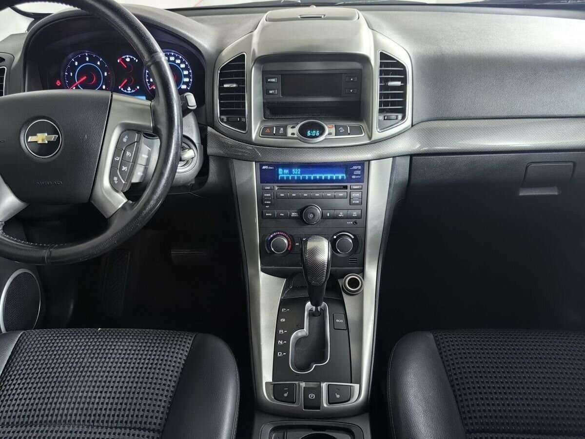 Chevrolet Captiva с пробегом — 2013 год. Фото: #10