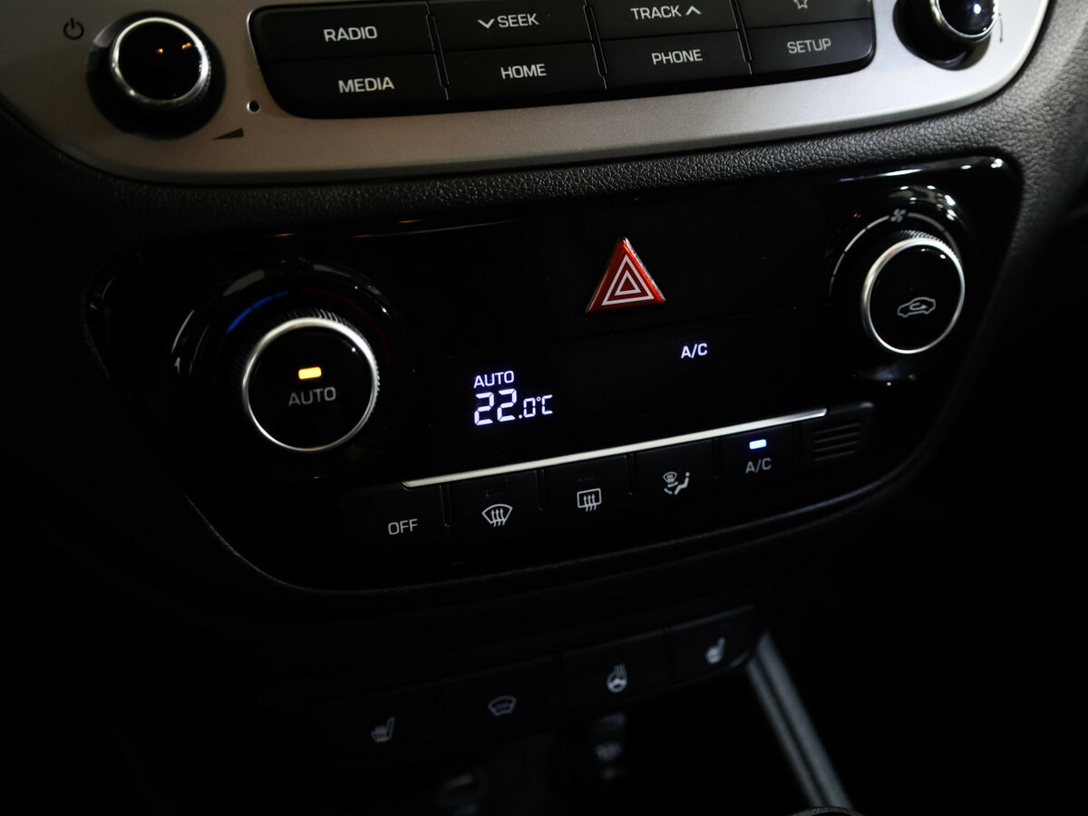 Hyundai Solaris с пробегом — 2019 год. Фото: #14