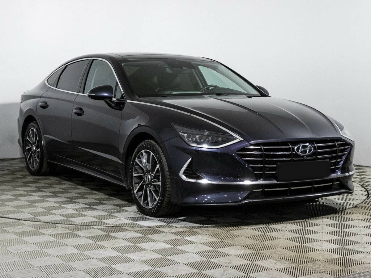 Hyundai Sonata с пробегом — 2020 год. Фото: #2