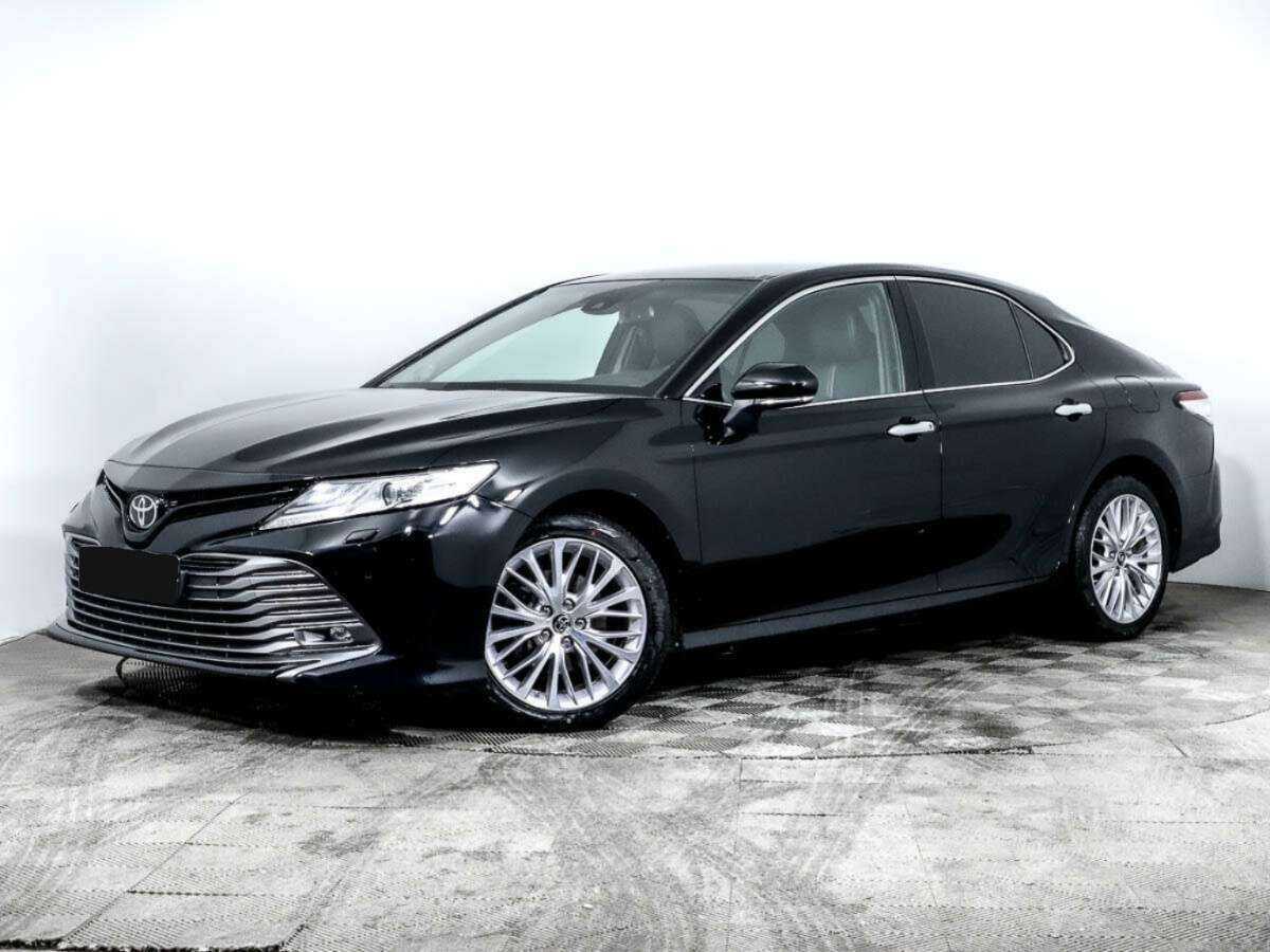 Toyota Camry с пробегом — 2019 год. Фото: #0