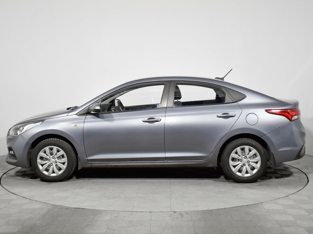 Hyundai Solaris с пробегом — 2017 год. Фото: #7