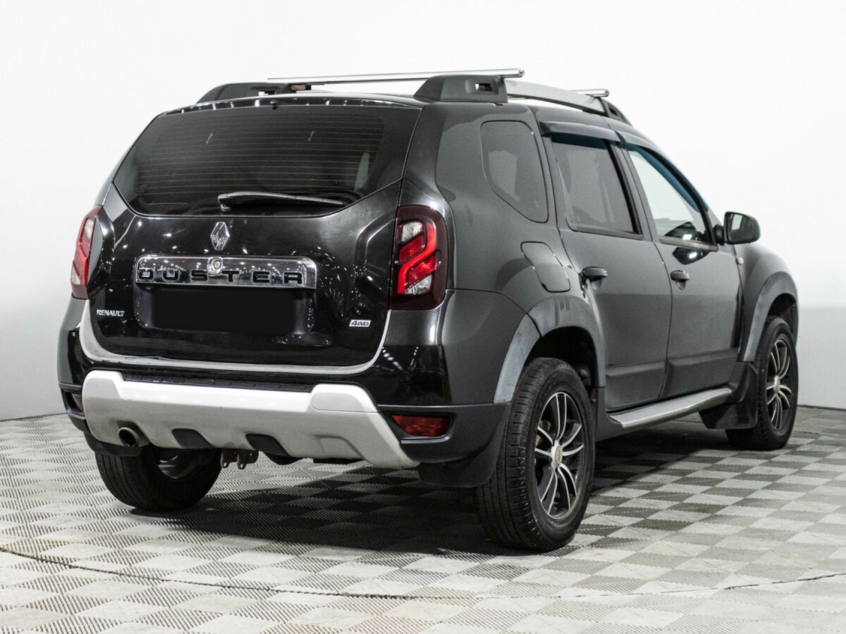 Renault Duster с пробегом — 2017 год. Фото: #4