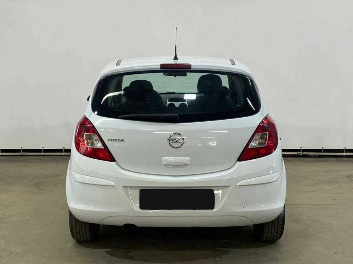 Opel Corsa с пробегом — 2012 год. Фото: #5