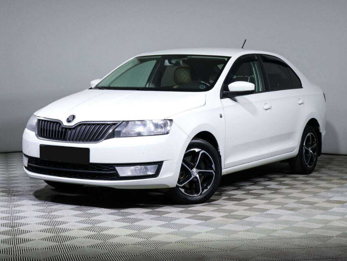 Skoda Rapid с пробегом — 2016 год. Фото: #0
