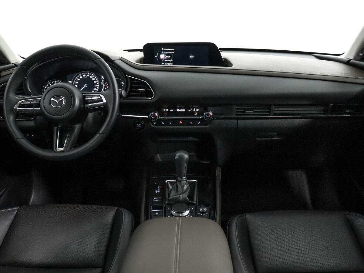Mazda CX-30 с пробегом — 2021 год. Фото: #8