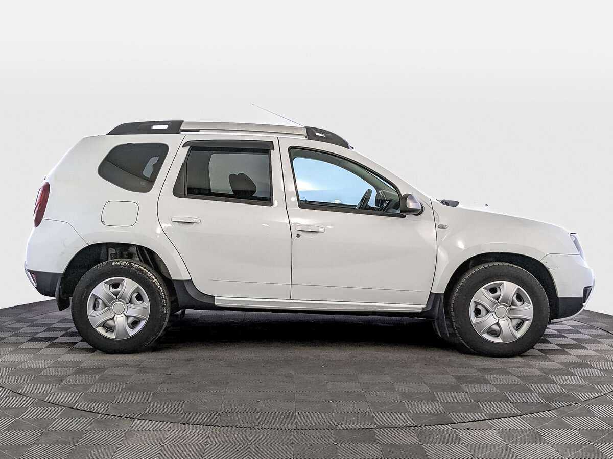 Renault Duster с пробегом — 2016 год. Фото: #3