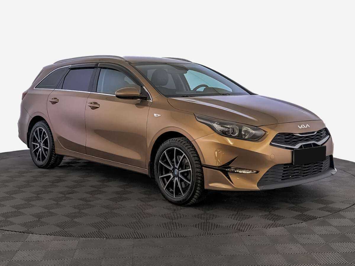 Kia Ceed с пробегом — 2021 год. Фото: #2