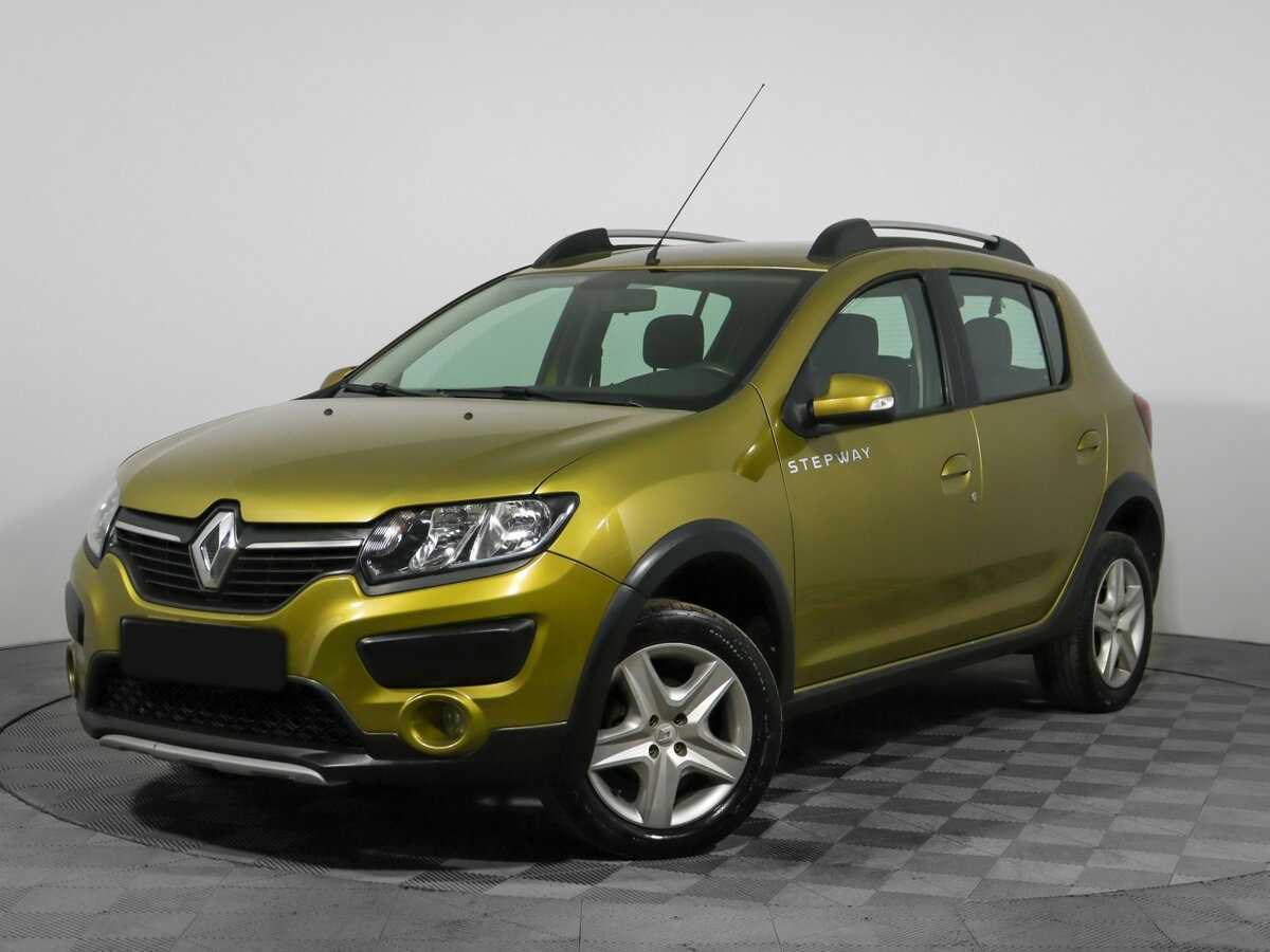 Renault Sandero с пробегом — 2015 год. Посмотреть фото