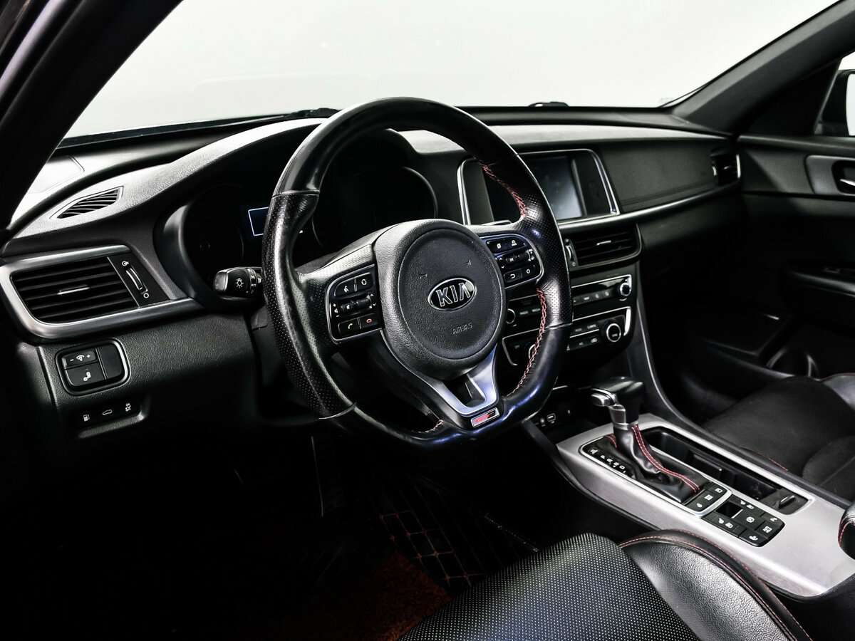 Kia Optima с пробегом — 2017 год. Фото: #11